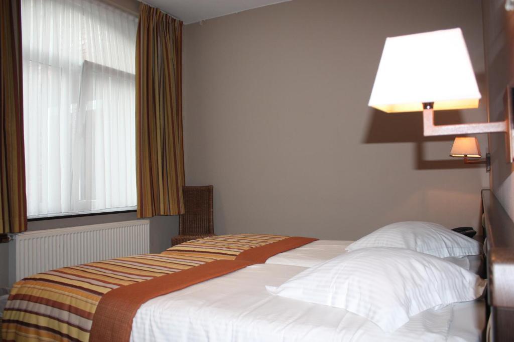 Hotel Giorgi Et Logements Insolites-Jacuzzi Prive バストーニュ 部屋 写真