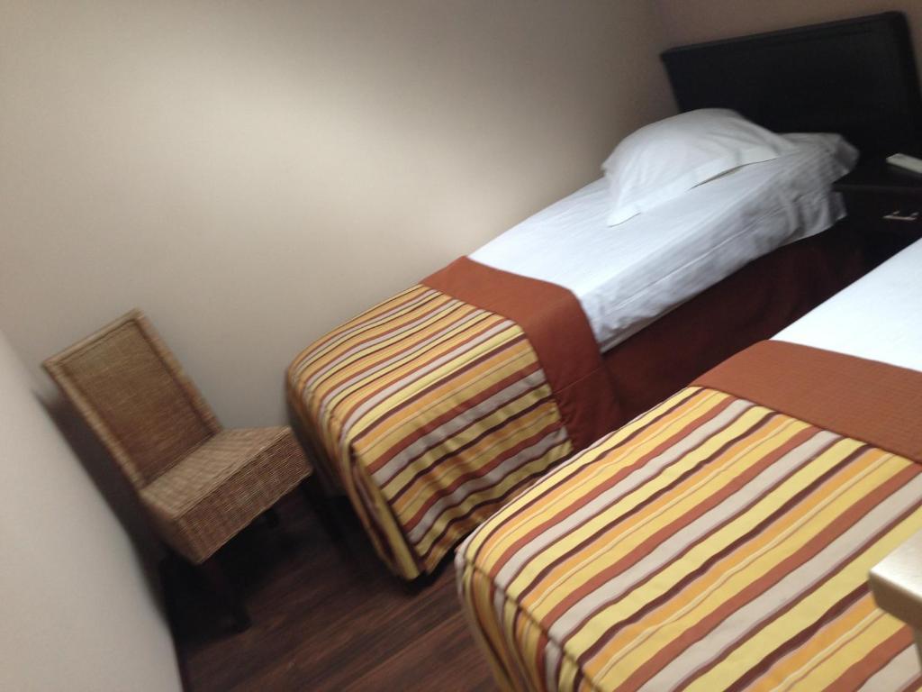 Hotel Giorgi Et Logements Insolites-Jacuzzi Prive バストーニュ 部屋 写真